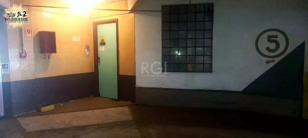 Box-Garagem, 26 m² - Foto 2