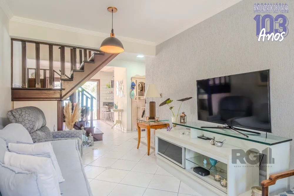Casa, 3 quartos, 124 m² - Foto 1