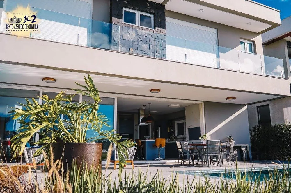 Casa de Condomínio, 5 quartos - Foto 1