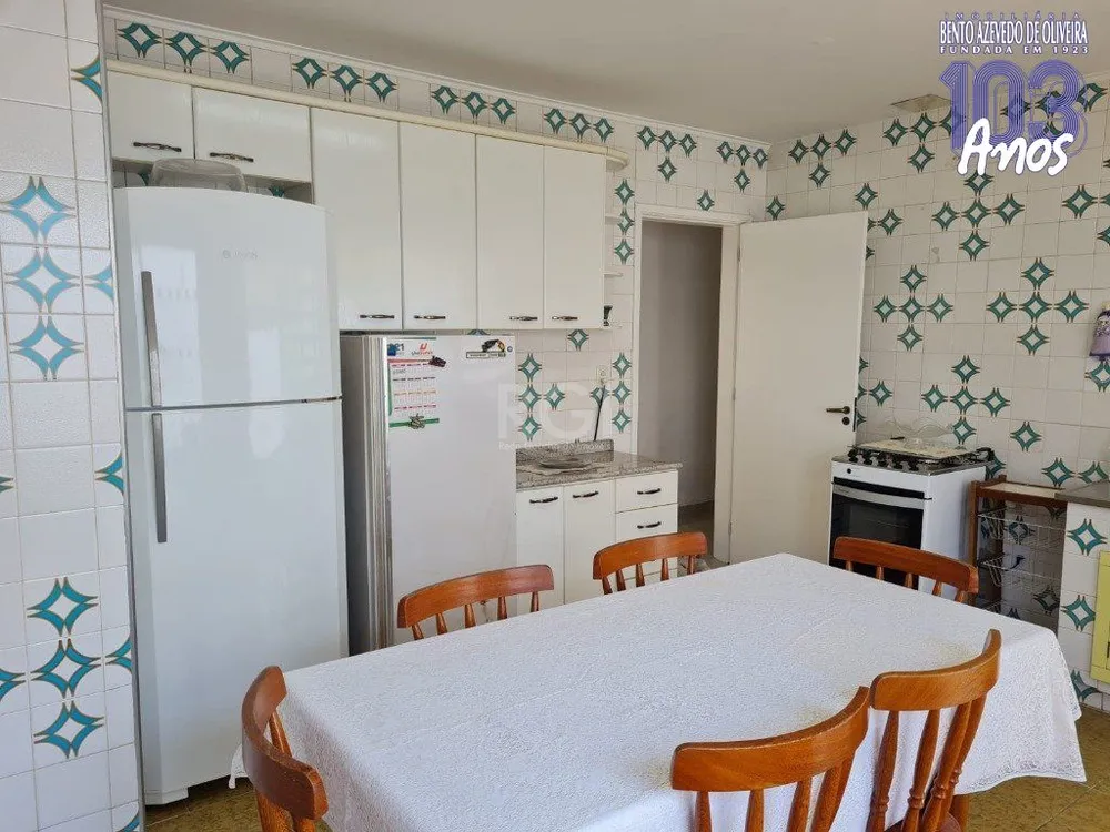 Casa, 3 quartos, 188 m² - Foto 1