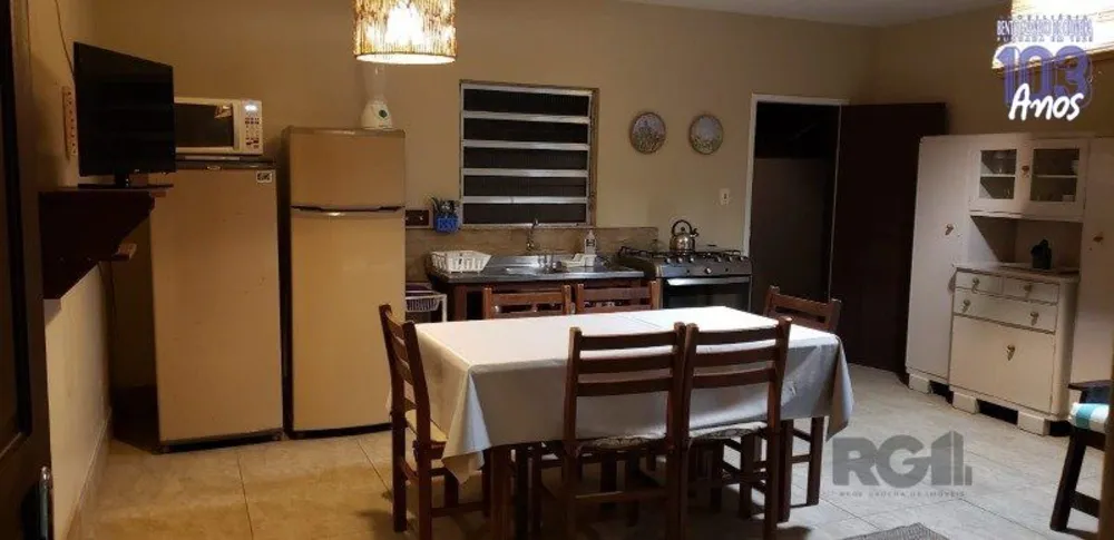 Casa, 7 quartos, 200 m² - Foto 1