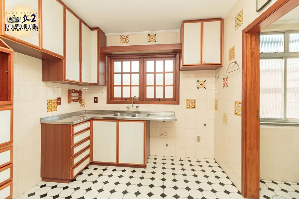 Apartamento, 3 quartos, 145 m² - Foto 1