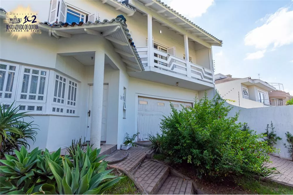 Casa, 4 quartos, 294 m² - Foto 1