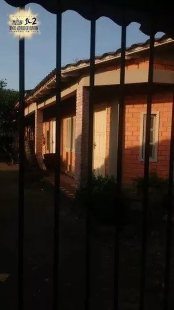 Casa, 4 quartos, 197 m² - Foto 1