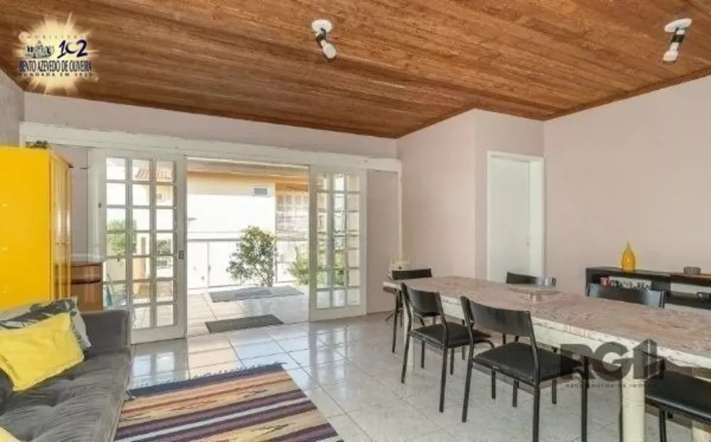 Casa, 3 quartos, 317 m² - Foto 1