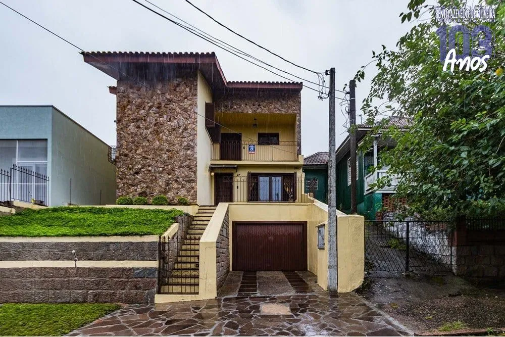 Casa, 3 quartos, 329 m² - Foto 1