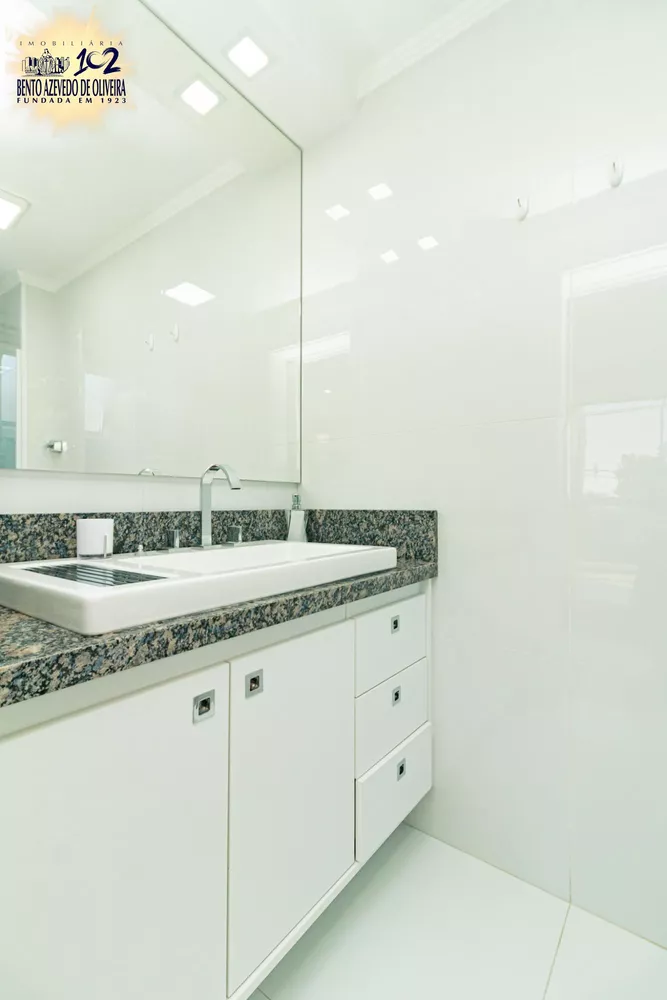 Apartamento, 3 quartos, 109 m² - Foto 1