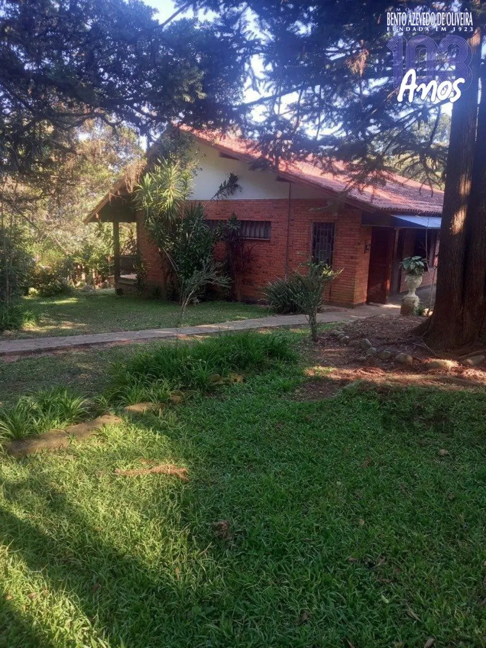 Chácara, 3 quartos, 3000 m² - Foto 1