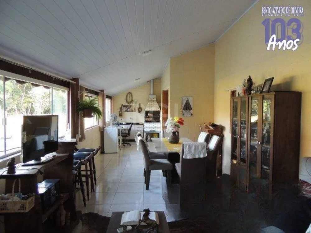 Sítio, 2 quartos, 2000 m² - Foto 1