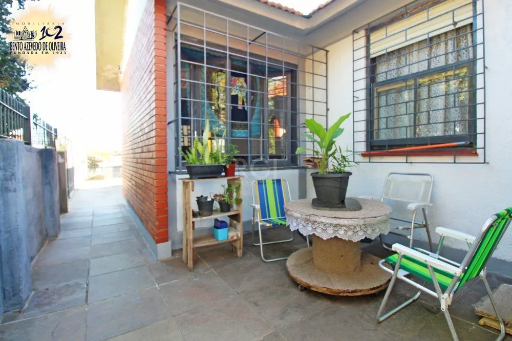 Casa, 5 quartos, 74 m² - Foto 1