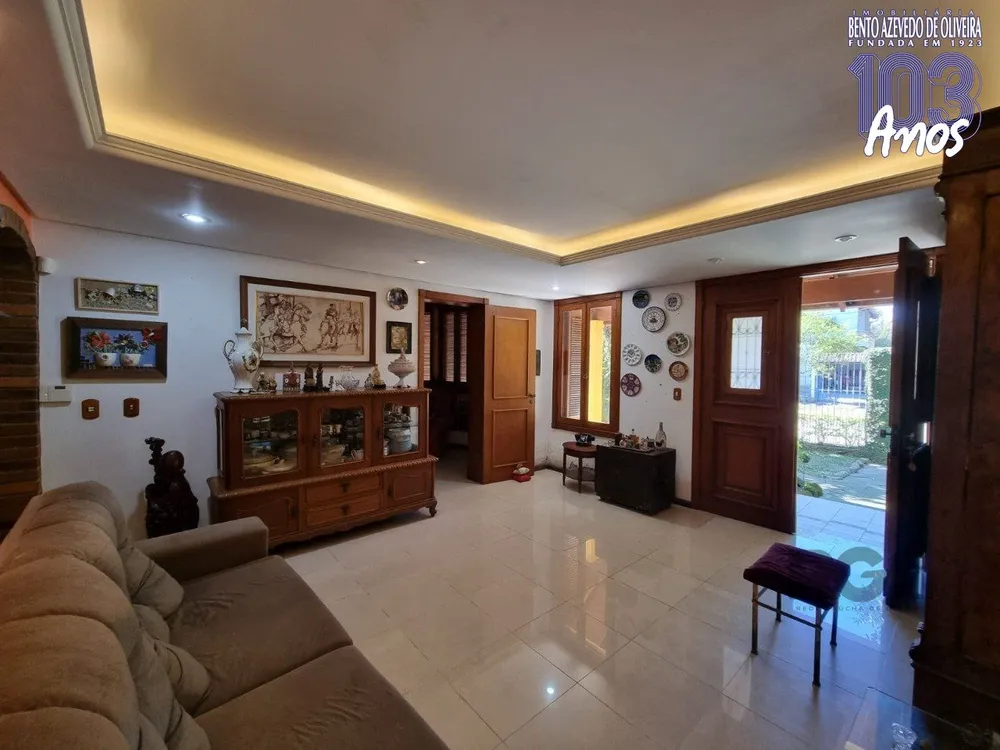 Casa, 4 quartos, 300 m² - Foto 1
