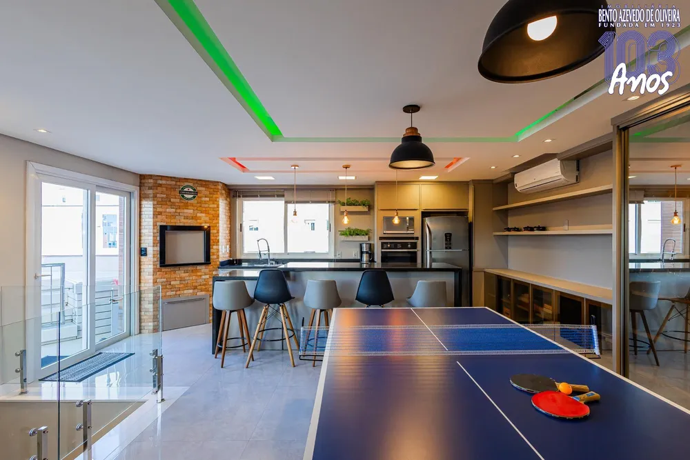 Cobertura, 3 quartos, 297 m² - Foto 1