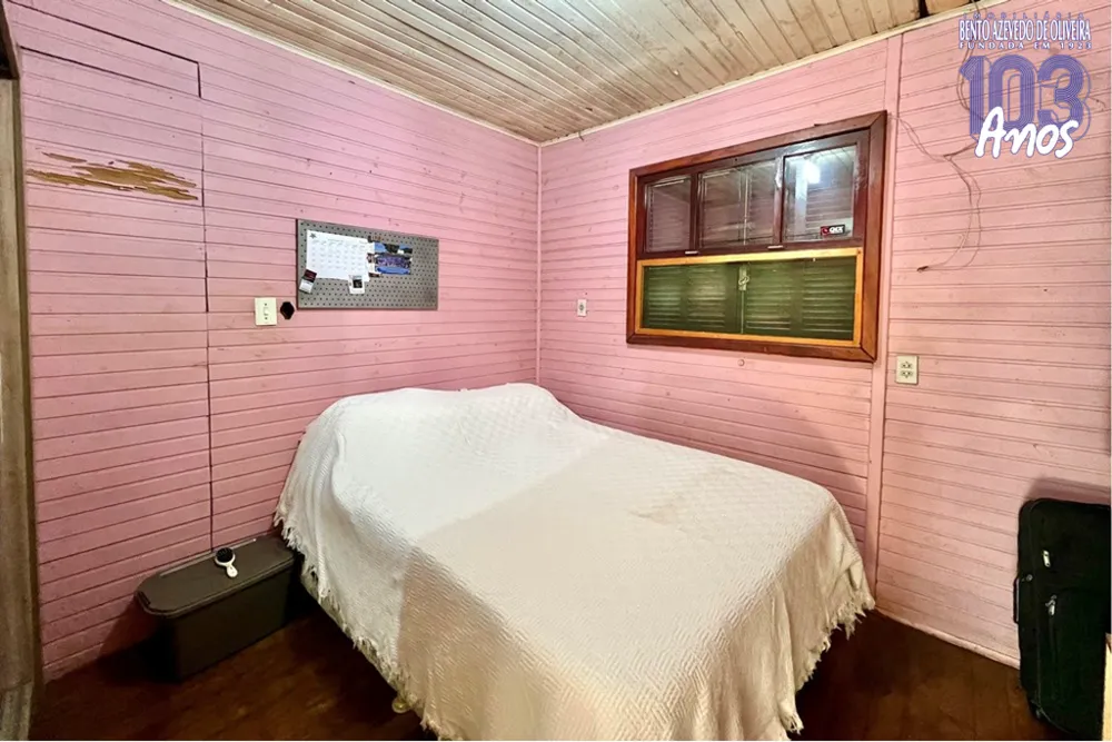 Casa, 3 quartos, 240 m² - Foto 2