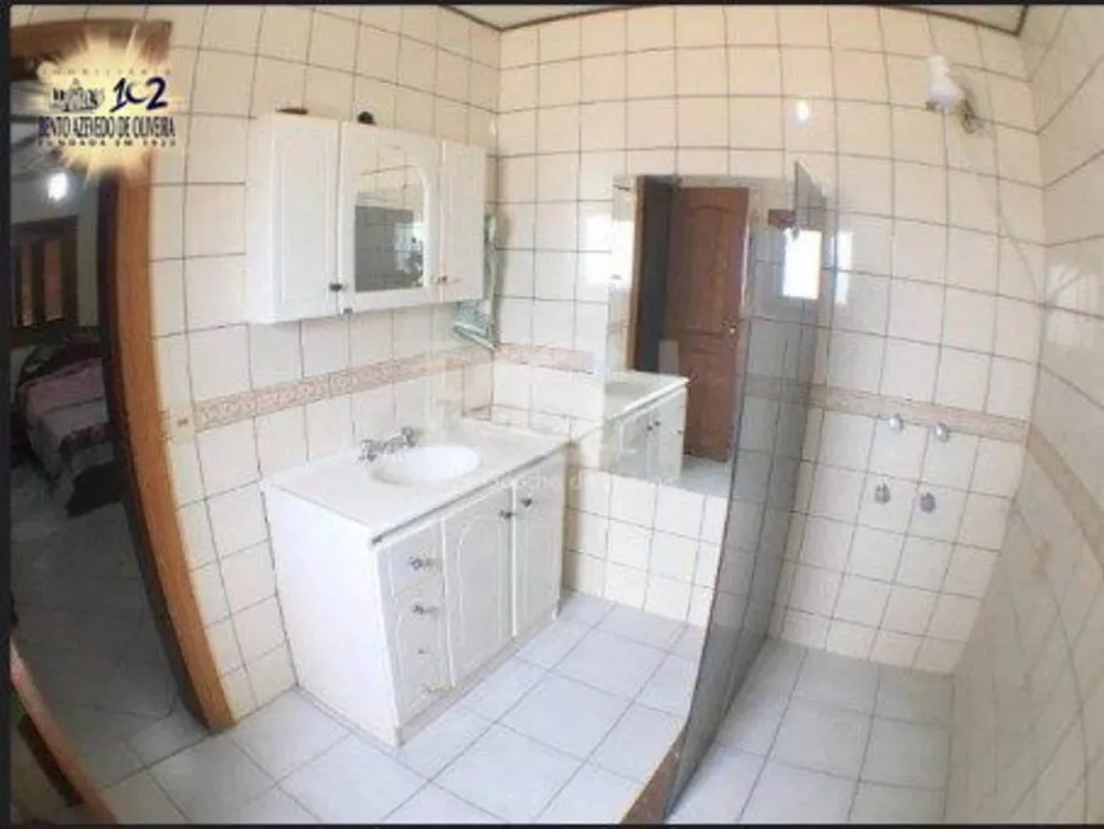 Casa, 3 quartos, 190 m² - Foto 2