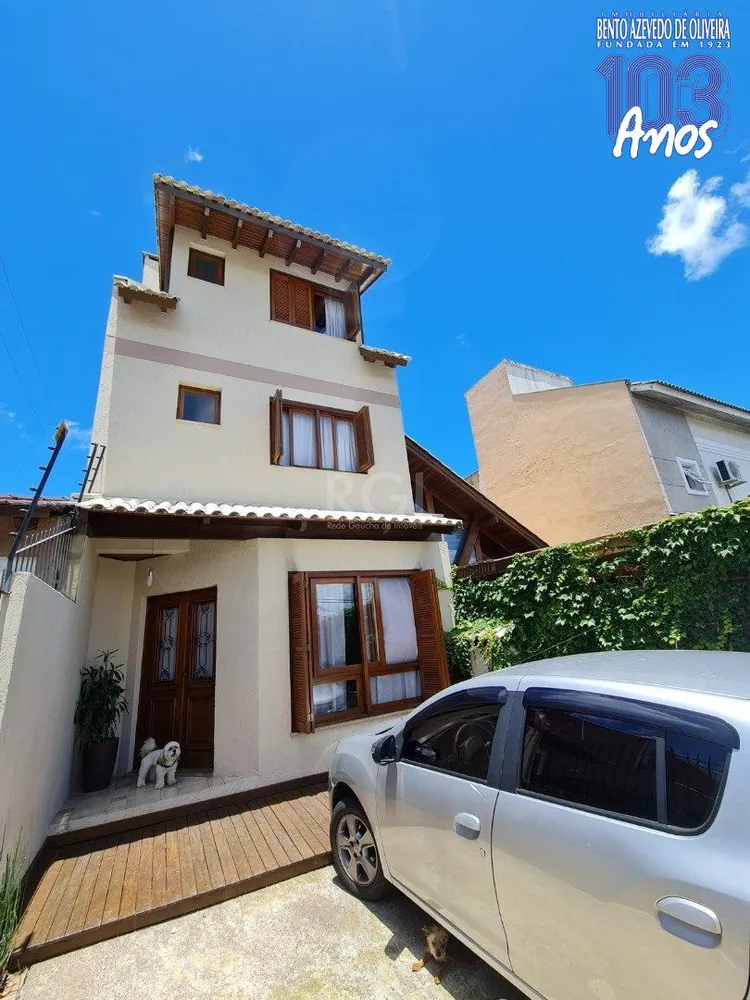 Casa, 3 quartos, 182 m² - Foto 1