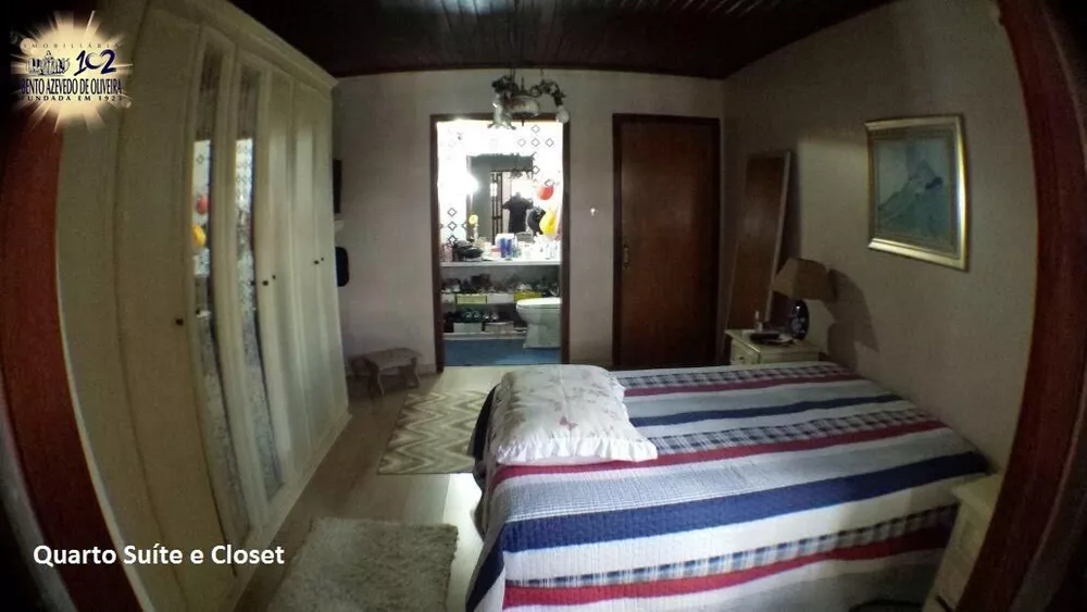 Casa, 3 quartos, 232 m² - Foto 1