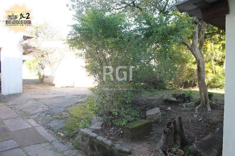 Casa, 4 quartos, 220 m² - Foto 1