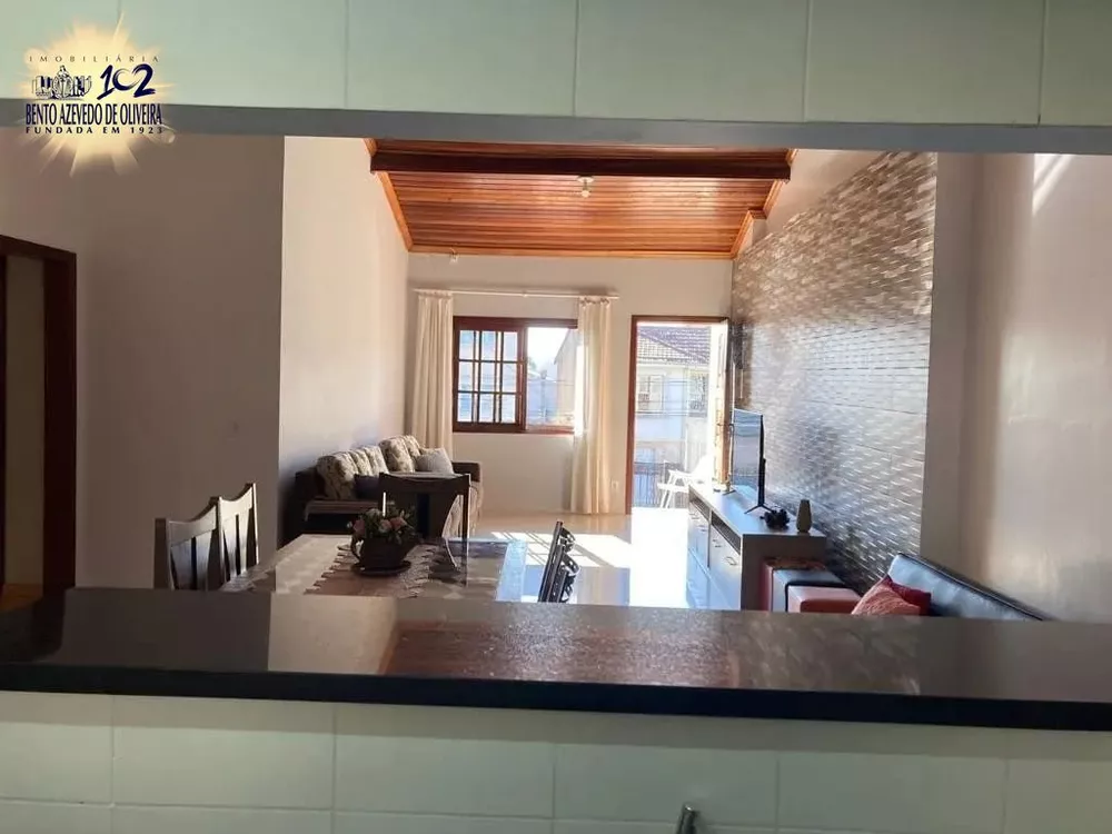 Casa, 3 quartos, 180 m² - Foto 1