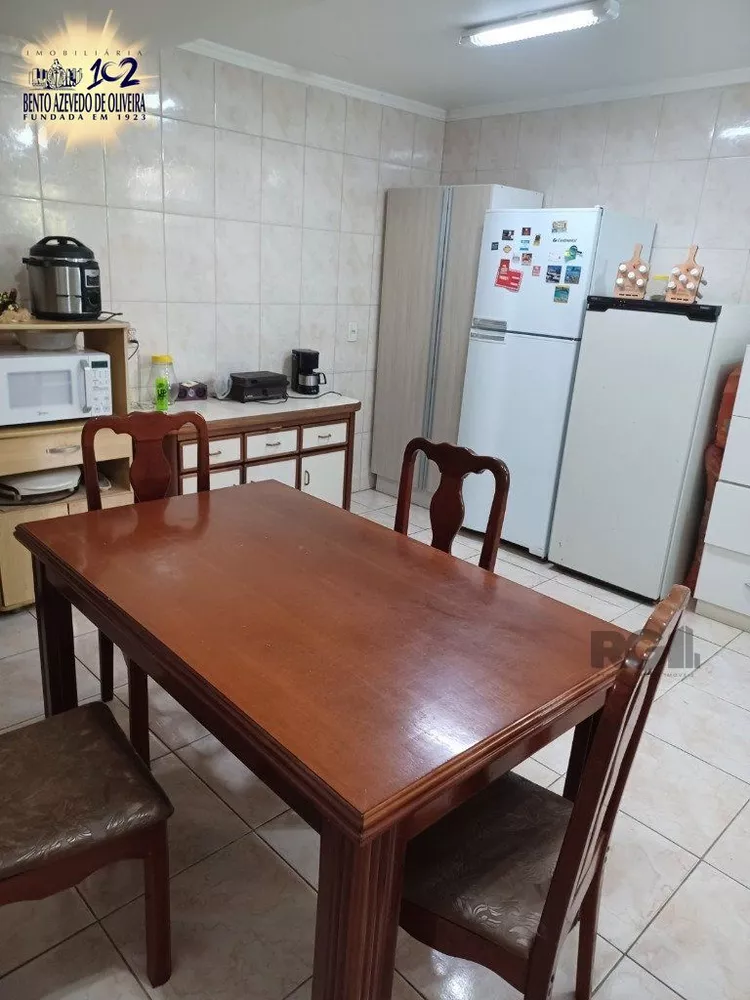 Casa, 3 quartos, 250 m² - Foto 1