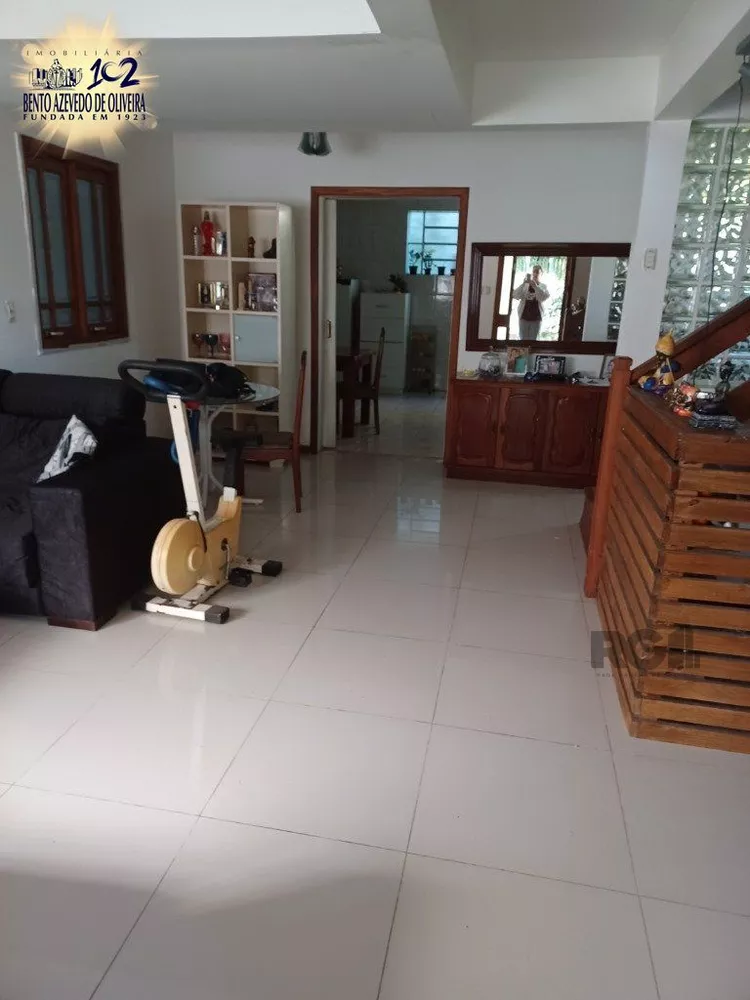 Casa, 3 quartos, 250 m² - Foto 4