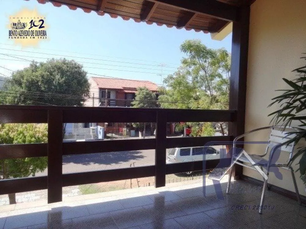 Casa, 4 quartos, 318 m² - Foto 1