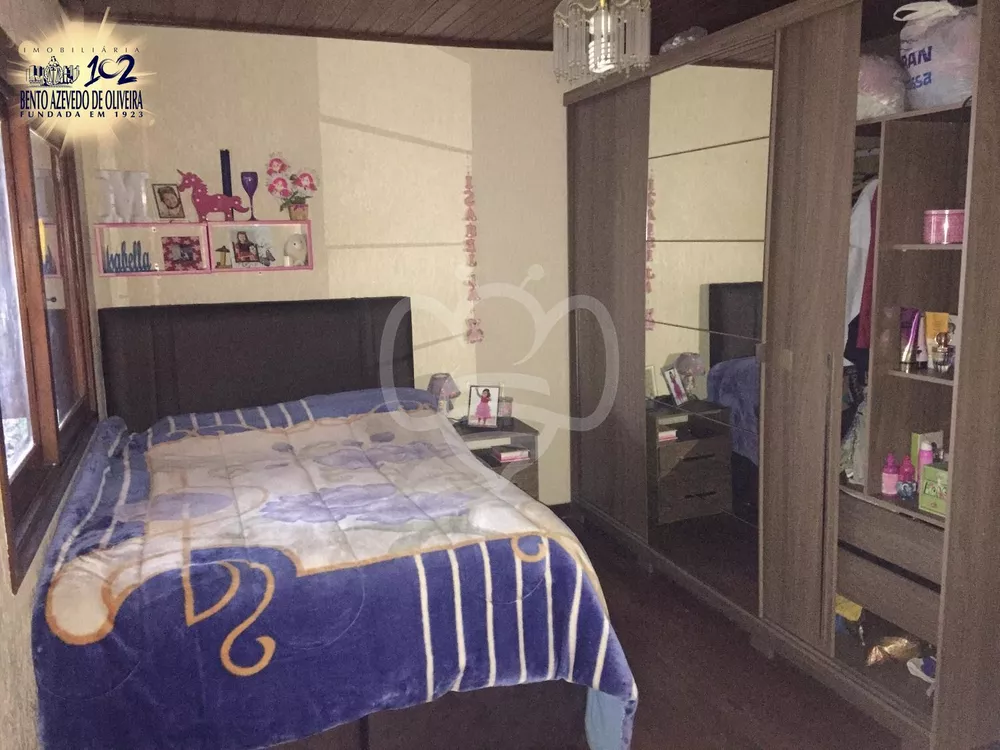 Casa, 4 quartos, 265 m² - Foto 2