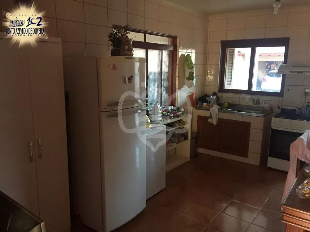 Casa, 4 quartos, 265 m² - Foto 3