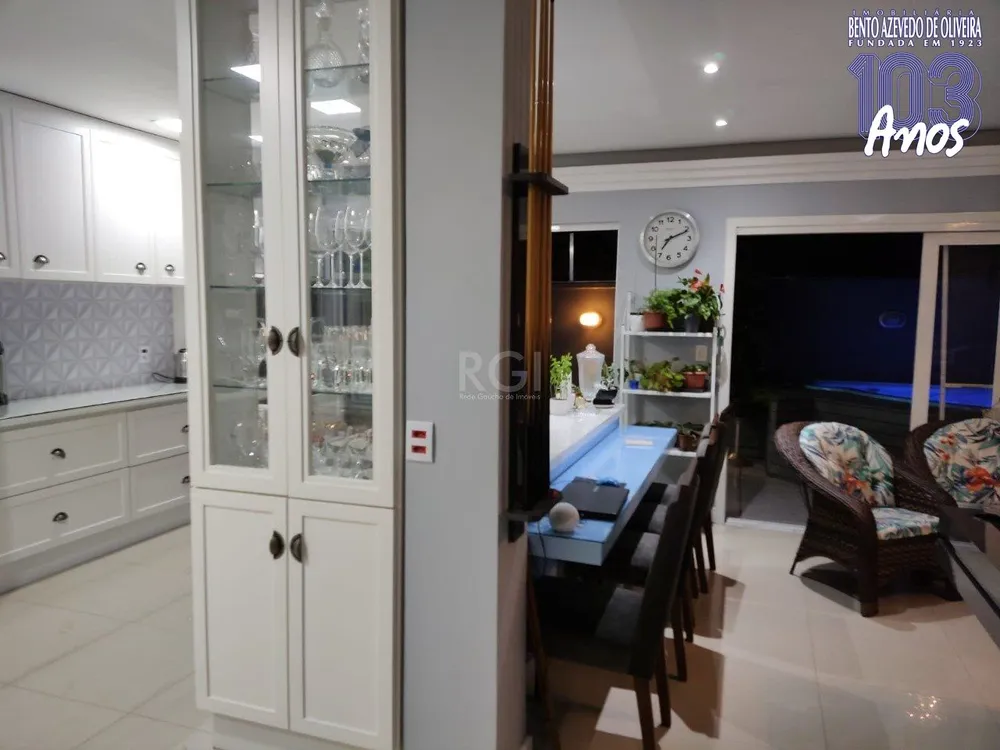 Apartamento, 3 quartos, 136 m² - Foto 2