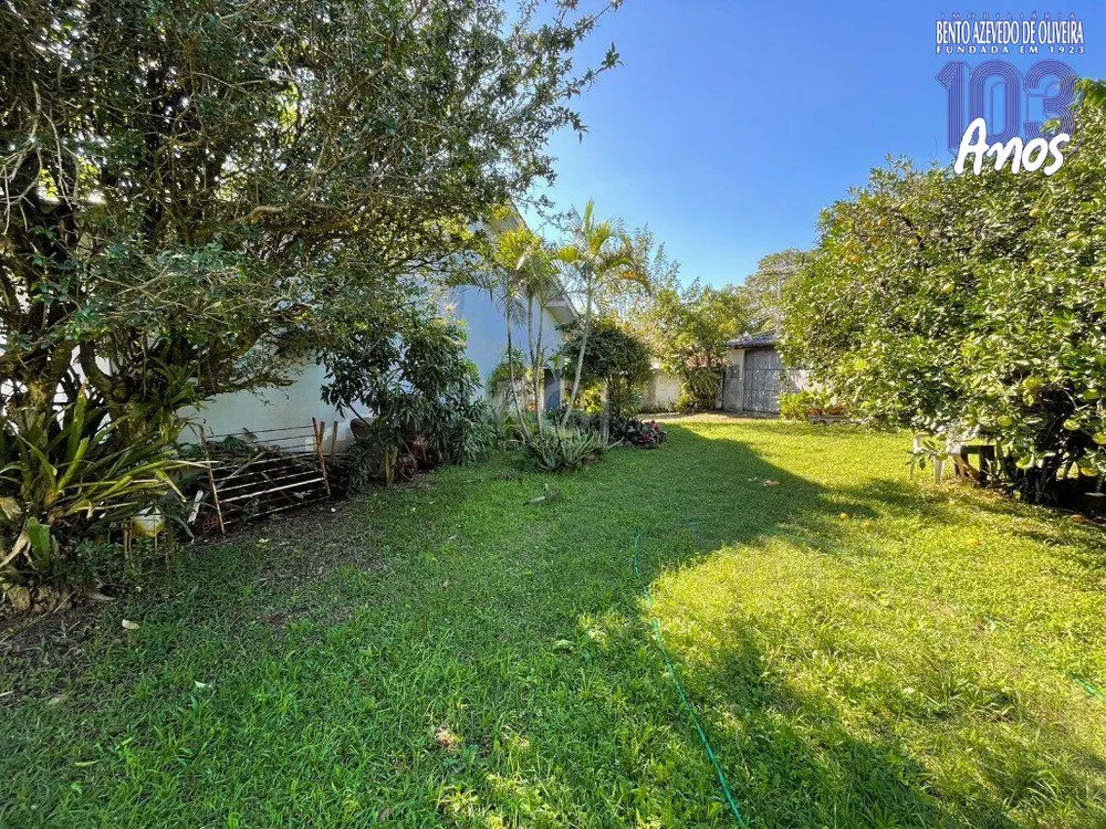 Casa, 3 quartos, 196 m² - Foto 1