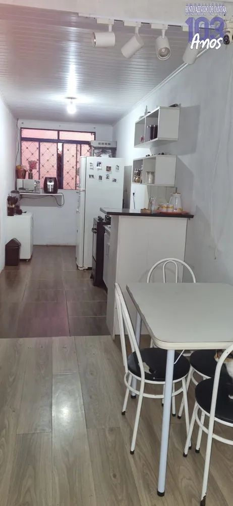 Casa, 3 quartos, 84 m² - Foto 1