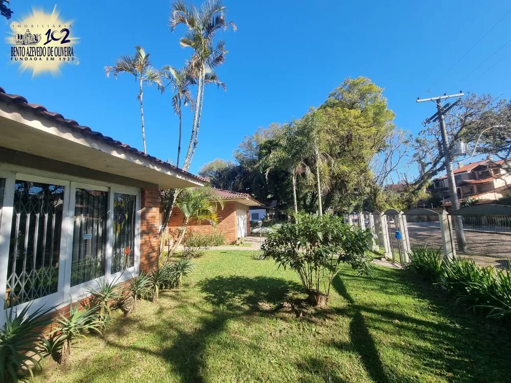 Casa, 5 quartos, 350 m² - Foto 1