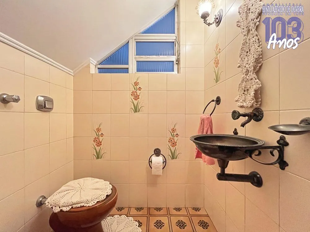 Casa, 5 quartos, 385 m² - Foto 1