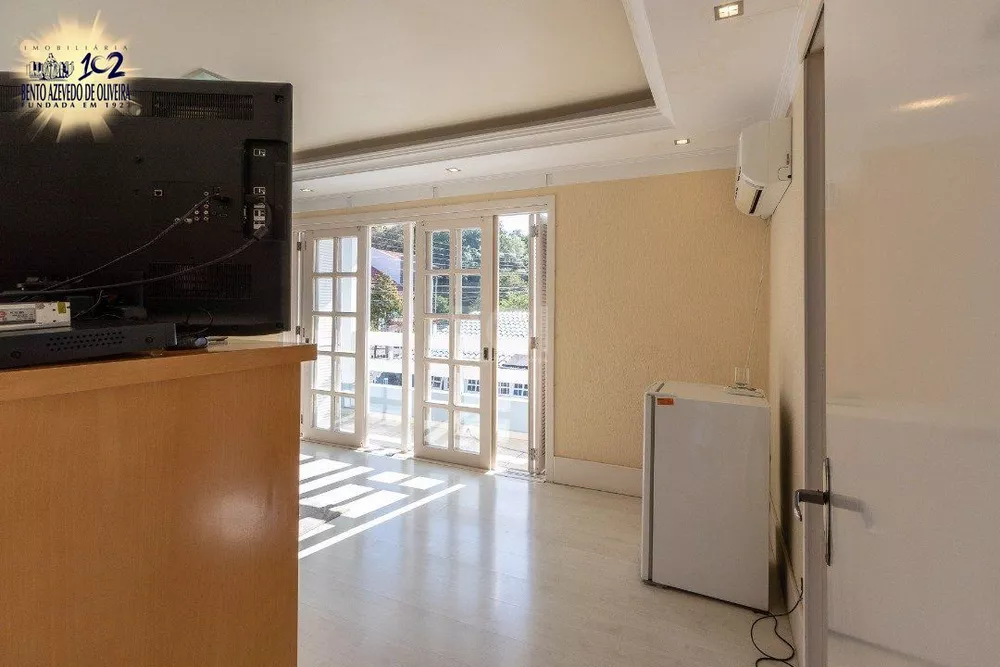 Casa, 3 quartos, 256 m² - Foto 2