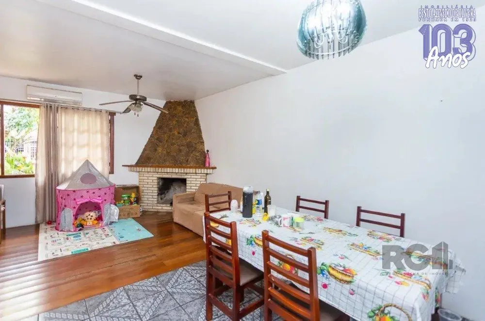 Casa, 3 quartos, 160 m² - Foto 1