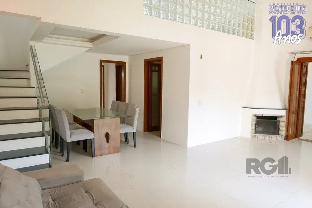 Casa, 3 quartos, 154 m² - Foto 1