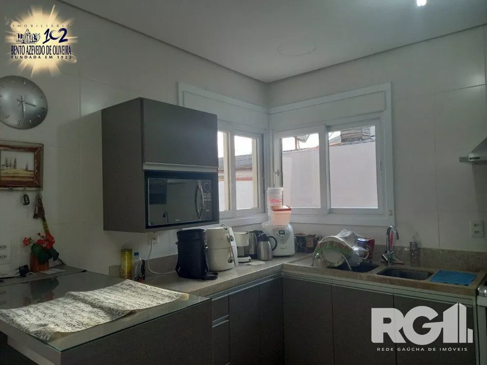 Casa, 3 quartos, 229 m² - Foto 4