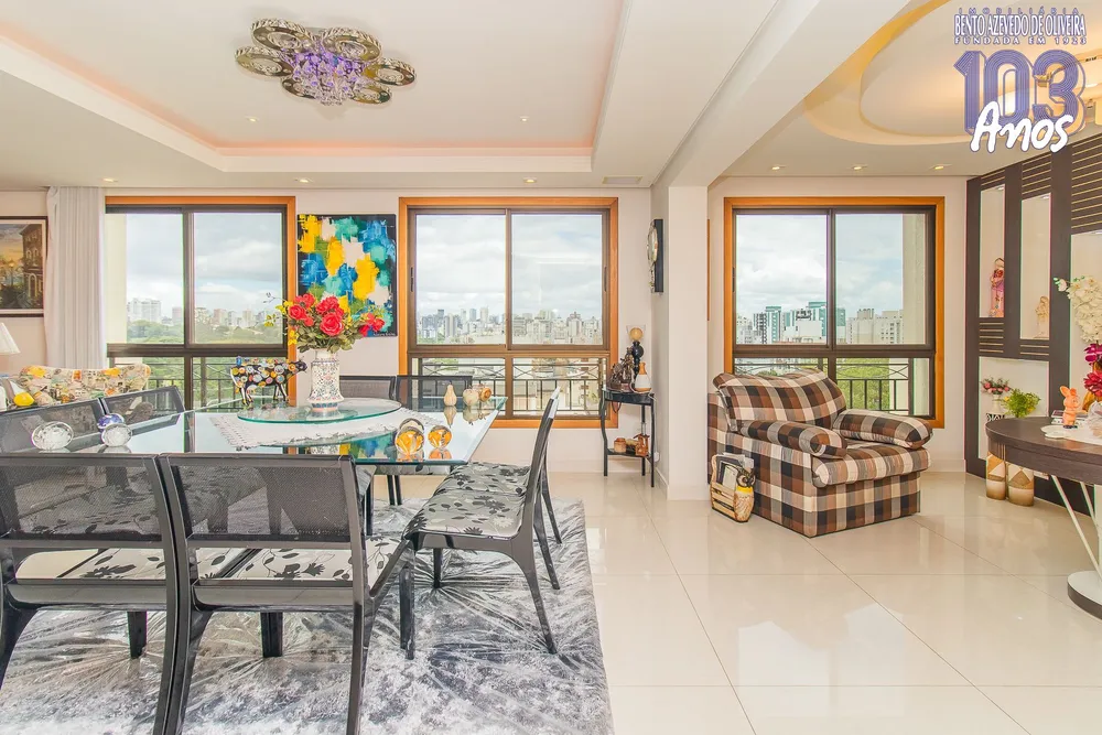 Apartamento, 3 quartos, 196 m² - Foto 1