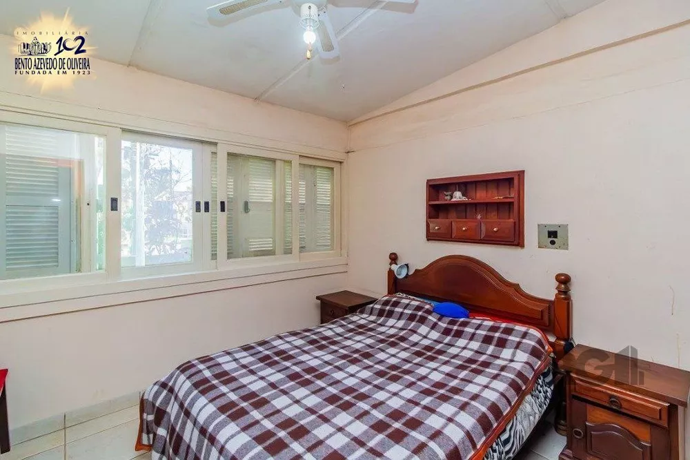 Casa, 4 quartos, 213 m² - Foto 1
