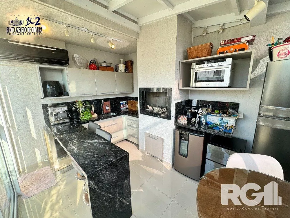 Cobertura, 3 quartos, 185 m² - Foto 2