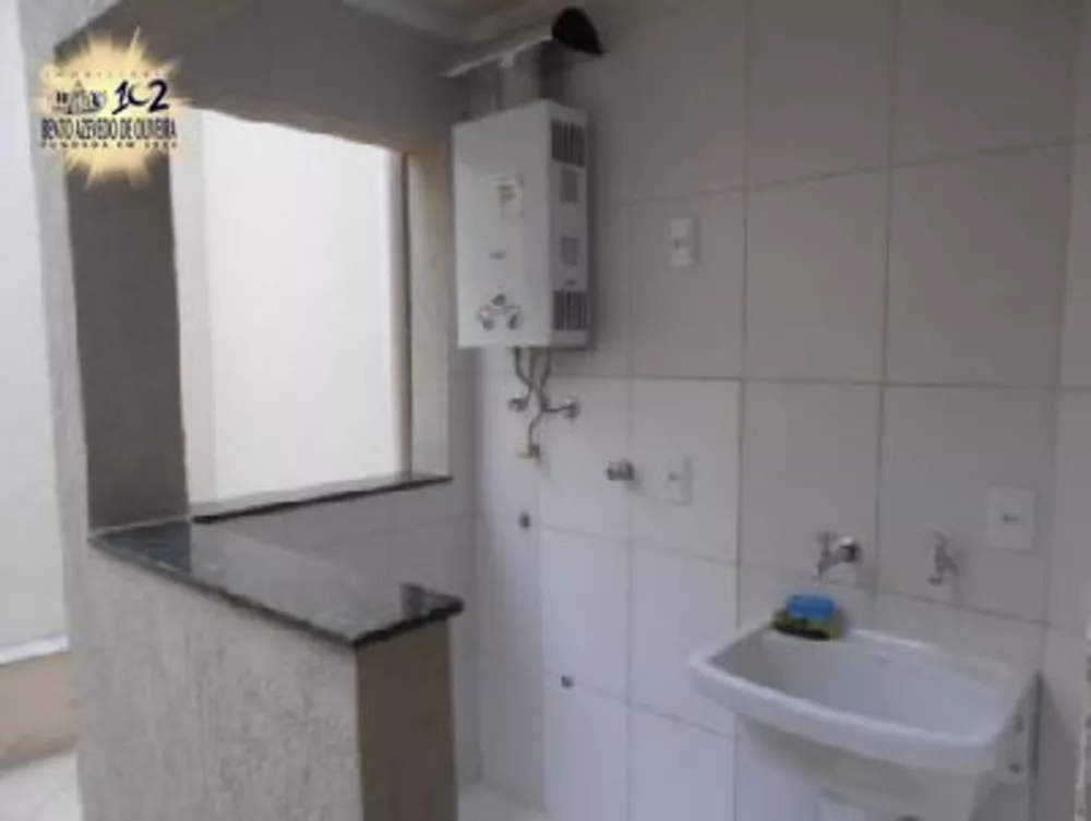 Casa, 2 quartos, 72 m² - Foto 1