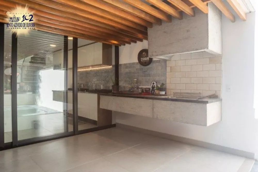 Casa, 3 quartos, 168 m² - Foto 3