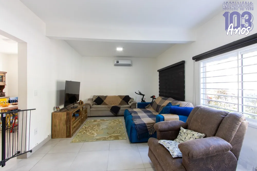 Casa, 3 quartos, 286 m² - Foto 3