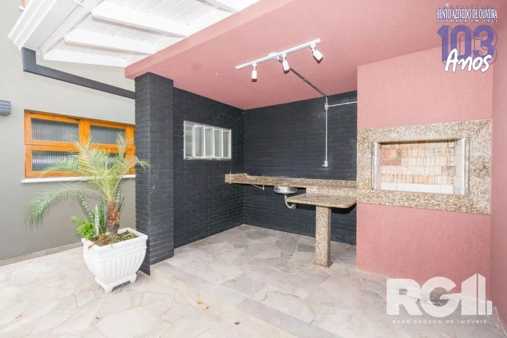 Casa, 3 quartos, 258 m² - Foto 1
