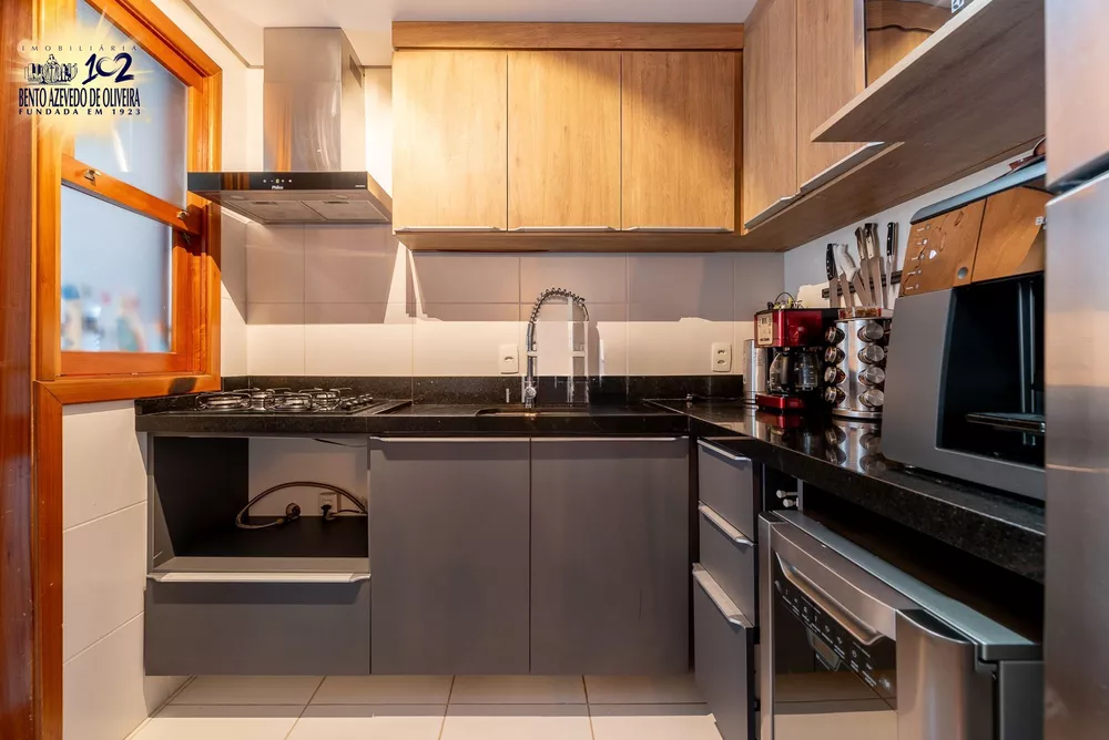 Apartamento, 3 quartos, 180 m² - Foto 2