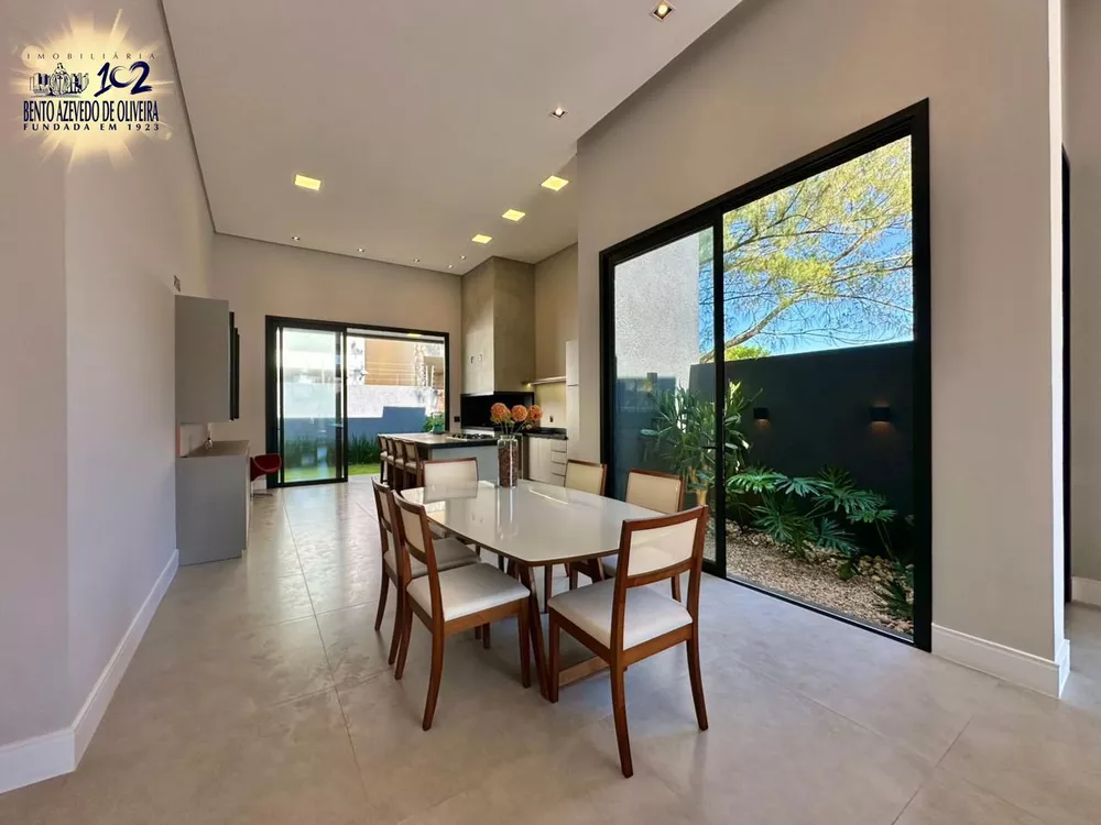 Casa, 4 quartos, 171 m² - Foto 1