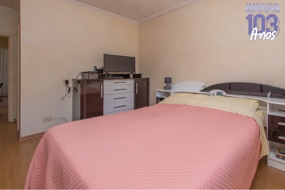 Casa, 5 quartos, 233 m² - Foto 3