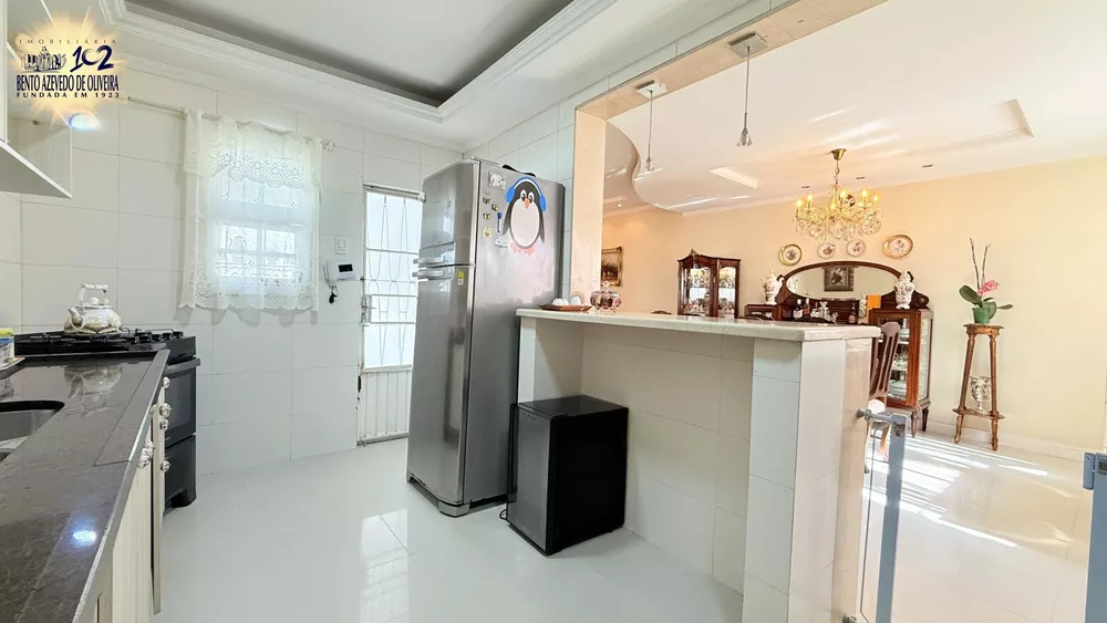 Casa, 3 quartos, 280 m² - Foto 7