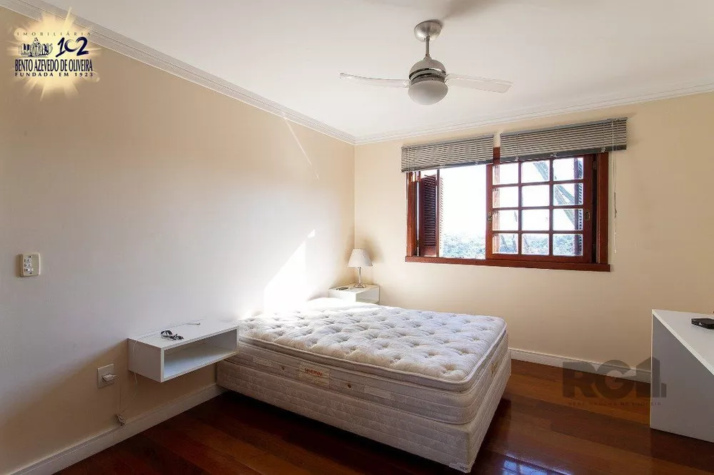 Casa, 3 quartos, 249 m² - Foto 2