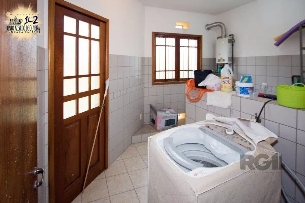 Casa, 6 quartos, 321 m² - Foto 3