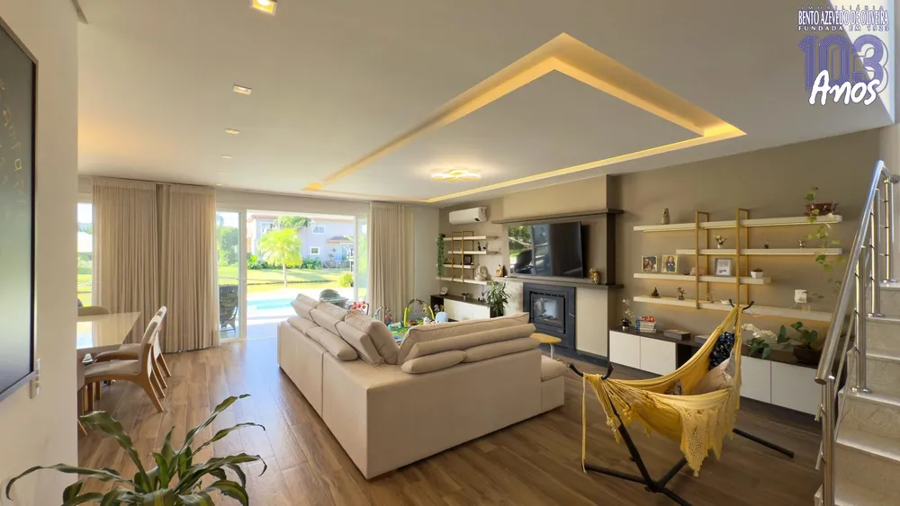 Casa, 4 quartos, 343 m² - Foto 1